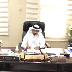 أمير جازان يستقبل مدير عام الشؤون الصحية بالمنطقة