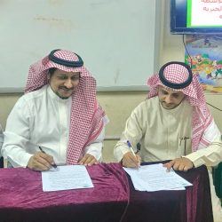 كلية الاداب والعلوم الإنسانية تحتفل بختام الأنشطة وتكرم منسوبيها