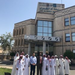 الحكمي يكرم الطلاب المشاركين بمسابقة تحدي القراءة العربي