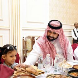 مدير جامعة جازان يفتتح المعرض الثاني لخريجات التصميم والعمارة