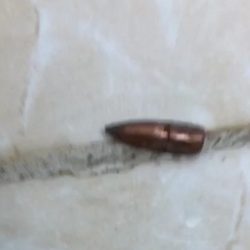 أطلقه القاضي لسداد ديونه.. “مأساة مواطن” تبرع بكليته لزوجته فعجز وطفله يعاني