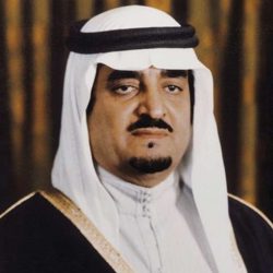 أمير جازان بالنيابة يؤدي الصلاة على الشهيد الفيفي وينقل تعازي القيادة