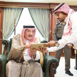 نائب أمير منطقة جازان يؤدي صلاة الميت على الشهيد الجابري