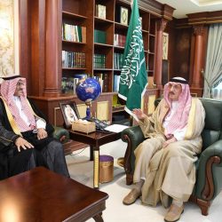 شاهد اختناقات بطريق ساحل صبيا وشاحنات في الممنوع.. و”النقل”: المقصر يحاسب