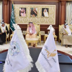 الأمير محمد بن ناصر يتسلم دراسة عن تجهيز مركز ابحاث زراعة البن بالمنطقة