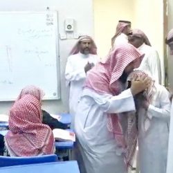 الأمير الدكتور عبدالعزيز بن ناصر بن عبدالعزيز يزور الشيخ أحمد المساوى بصامطة