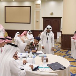 نائب أمير جازان يستقبل مدير جامعة جازان ويتسلّم التقرير السنوي للجامعة