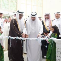 أمير منطقة جازان يطلع على أعمال وخدمات مركز رعاية الأطفال المعاقين بالمنطقة
