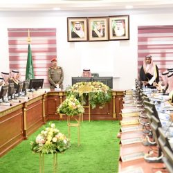 أمير منطقة جازان يستقبل والد وذوي الشهيد “دهل”