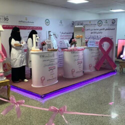 أمير منطقة جازان يتفقد محافظة هروب ويلتقي المشايخ