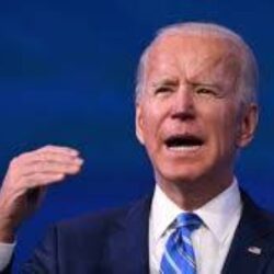 رئيس جامعة جازان يهنئ القيادة بنجاح العملية الجراحية التي أجريت لولي العهد