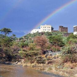 أمير منطقة جازان وسمو نائبه يعزيان في وفاة قائد ‫حرس الحدود السابق بالمنطقة