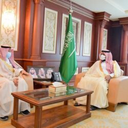 أجواء رائعة.. الفرار من الحر ينثر مخيمات العائلات بمرتفعات جازان