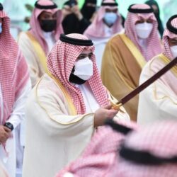 أكبر شاشة سينمائية خارجية.. شاهد انطلاقة فعاليات “يوم الوطن 91” بصامطة