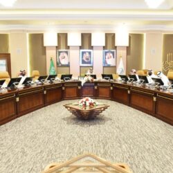 أمير منطقة جازان بالنيابة يوقع مذكرة تفاهم مع معهد الإدارة