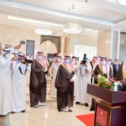 بالفيديو .. أمطارٌ غزيرة مصحوبة بصواعق رعدية على “الطوال” و”الموسم”