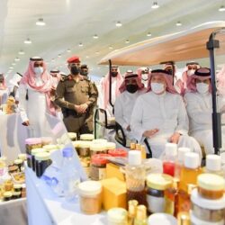 “حمدي” يحتفل بزواجه في جازان