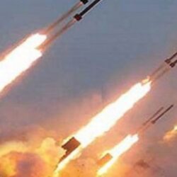 أهالي جازان يؤدون صلاة الجنازة على شهيد الواجب حسن أحمد قمير