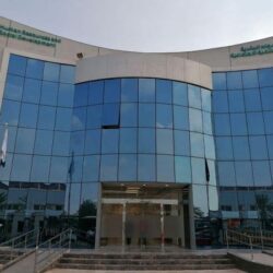 “جامعة جازان” توقع اتفاقيتي تعاون مع “الجامعة السعودية الإلكترونية” و”كلية العناية الطبية”