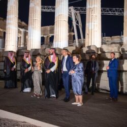 سمو ولي العهد يشرّف حفل العشاء الذي أقامه رئيس الوزراء اليوناني ويشهدان توقيع مذكرة تفاهم بين البلدين للتعاون في المجال الثقافي