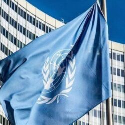 الأمم المتحدة تؤكد أن قافلة مساعدات إنسانية تعبر الخطوط الأمامية شمال غربي سوريا