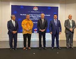 قبل القمة المنتظرة بين الهلال والزمالك.. توقيع اتفاقية بين الاتحادين السعودي والمصري