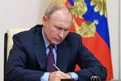 رغم مقتل 35 متظاهرًا.. “رئيسي” يطالب بسحق الاحتجاجات