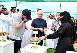 بمناسبة اليوم العالمي للمعلم متوسطة وثانوية المرابي تقدم فيديو تعريفي