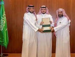 إدارة مهرجان الإبل تزرع 300 شجرة احتفالًا باليوم العالمي للتطوع