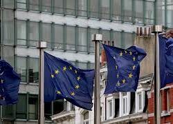 بايدن يتجاهل سؤالاً عن المنطاد الصيني ويبتعد.. فيديو