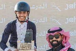 مشاهد مبهرة من الجو.. توافد الزوار على “مركزية جازان” احتفالًا بالتأسيس