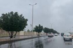 فلكية جدة ترصد اقتران القمر بالمريخ اليوم