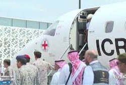 بعد الاعتداء على طائرتها.. “الخطوط السعودية” تعلّق رحلاتها من وإلى السودان