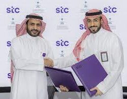 الأفواج الأمنية تحبط محاولات تهريب (22.7) طنًّا من نبات القات المخدر و(264) كيلوجرامًا من مادة الحشيش المخدر