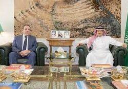 الكويت.. مرسوم أميري بتشكيل الحكومة الجديدة برئاسة الشيخ أحمد النواف