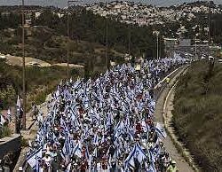 بعد حرق القرآن في كوبنهاجن.. هجوم مسلح يستهدف المجلس الدنماركي جنوب العراق