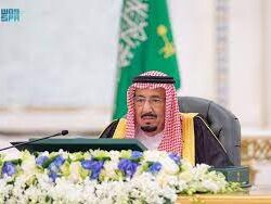 موجة غبار تجتاح جازان وانعدام للرؤية على الطرق