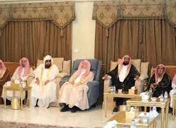 وزير الصحة يكشف تفاصيل جديدة عن التأمين الصحي الوطني: مستمر مدى الحياة وممول من الدولة