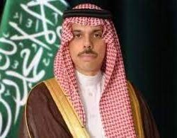 أبرز عناوين الصحف الصادرة اليوم