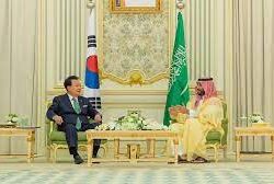 أمطار تحول نهار جازان إلى ليل معتم والجهات تستنفر جهودها