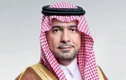 شاطئ الشقيق السياحي يشهد إقبالاً من المتنزهين خلال هذه الأيام