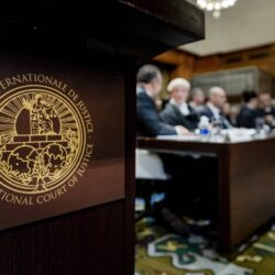 أمير جازان يلتقي بمشايخ وأهالي العيدابي