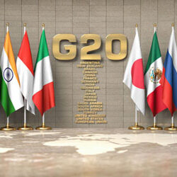 تحت رعاية وزير الموارد البشرية والتنمية الاجتماعية … تكريم 6 جهات حكومية تميزت في توطين عقود التشغيل والصيانة