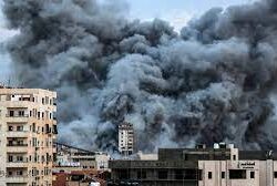 نقل الركاب في المطارات دون ترخيص.. الغرامة 5 آلاف ريال مع حجز المركبة