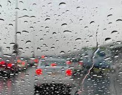 الأمطار تسقط أسقف منزل مُسن مُقعد بـ”عارضة جازان” وتحوله إلى خطر يهدد الأرواح