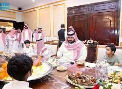 سمو ولي العهد يستقبل زعيم تيار الحكمة في جمهورية العراق