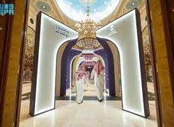 مدير تعليم جازان يشارك الطلاب الموهوبين والموهوبات الإفطار الرمضاني السنوي