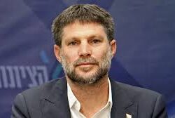 بدء وصول الدفعة الأولى من ضيوف برنامج خادم الحرمين للعمرة للمدينة المنورة