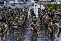 “كابوس البرد والتجمد حتى الموت”.. روايات مروّعة عن “ما يفعله الشتاء في أهل غزة”!