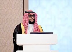 نائب أمير منطقة جازان يزور مهرجان عسل جازان العاشر